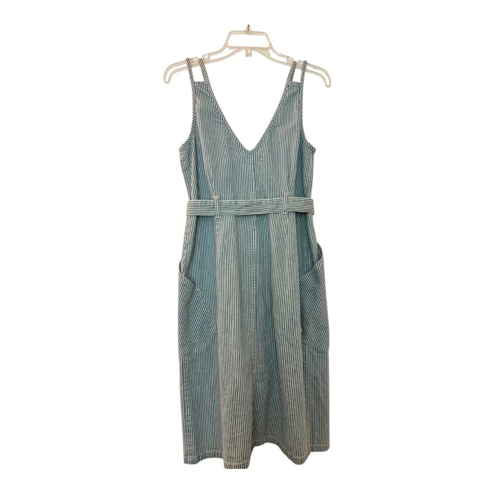 OAT dress, jumper style, spaghetti straps , belted, sheath cut. M, denim stripe - Picture 2 of 9
